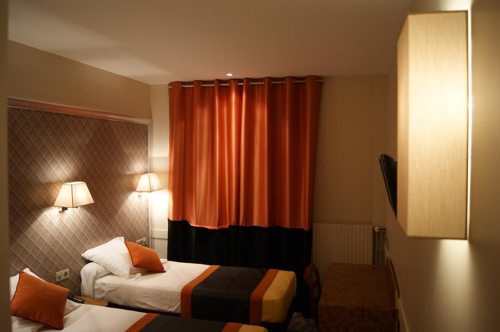 פריז Hotel D'Amiens מראה חיצוני תמונה